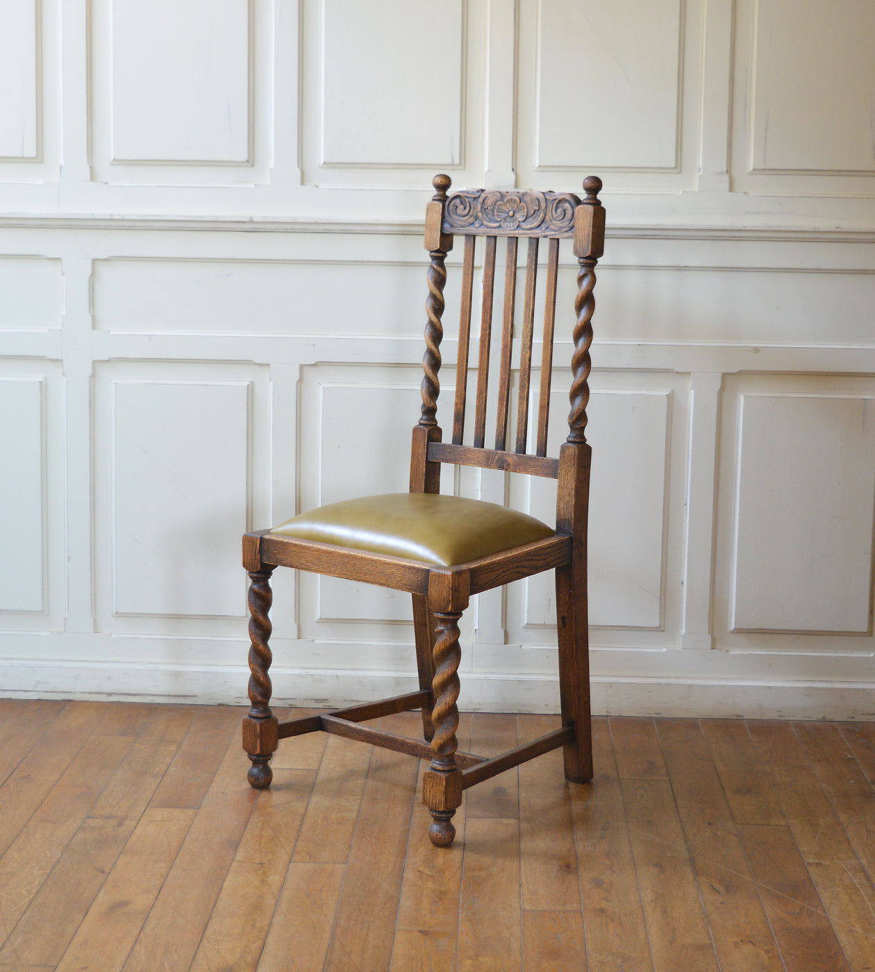 アンティーク キッチンチェア ストア イギリス アンティーク キッチン