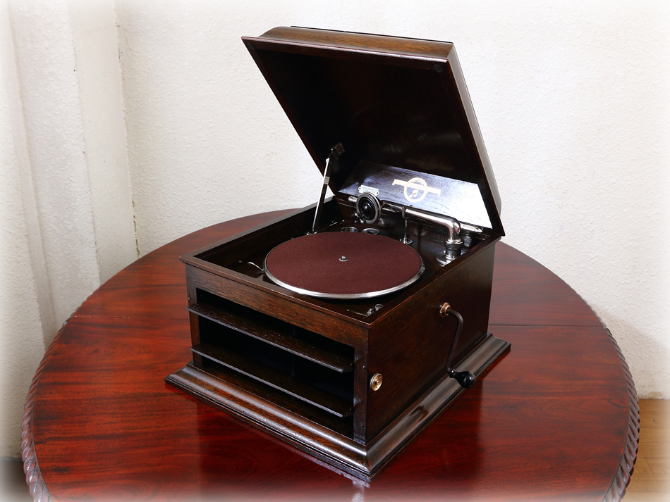 コロンビア テーブルグラモフォン Columbia Grafonola Model 117