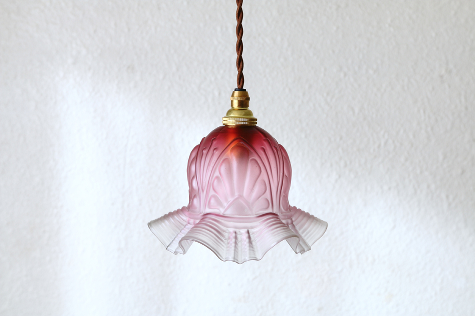 ヴィクトリアン クランベリーガラスランプシェード｜アンティーク家具