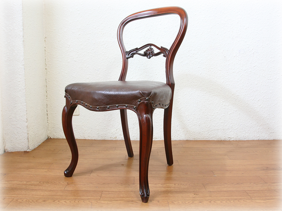 ヴィクトリアン バルーンバックチェア｜アンティーク家具・照明の専門