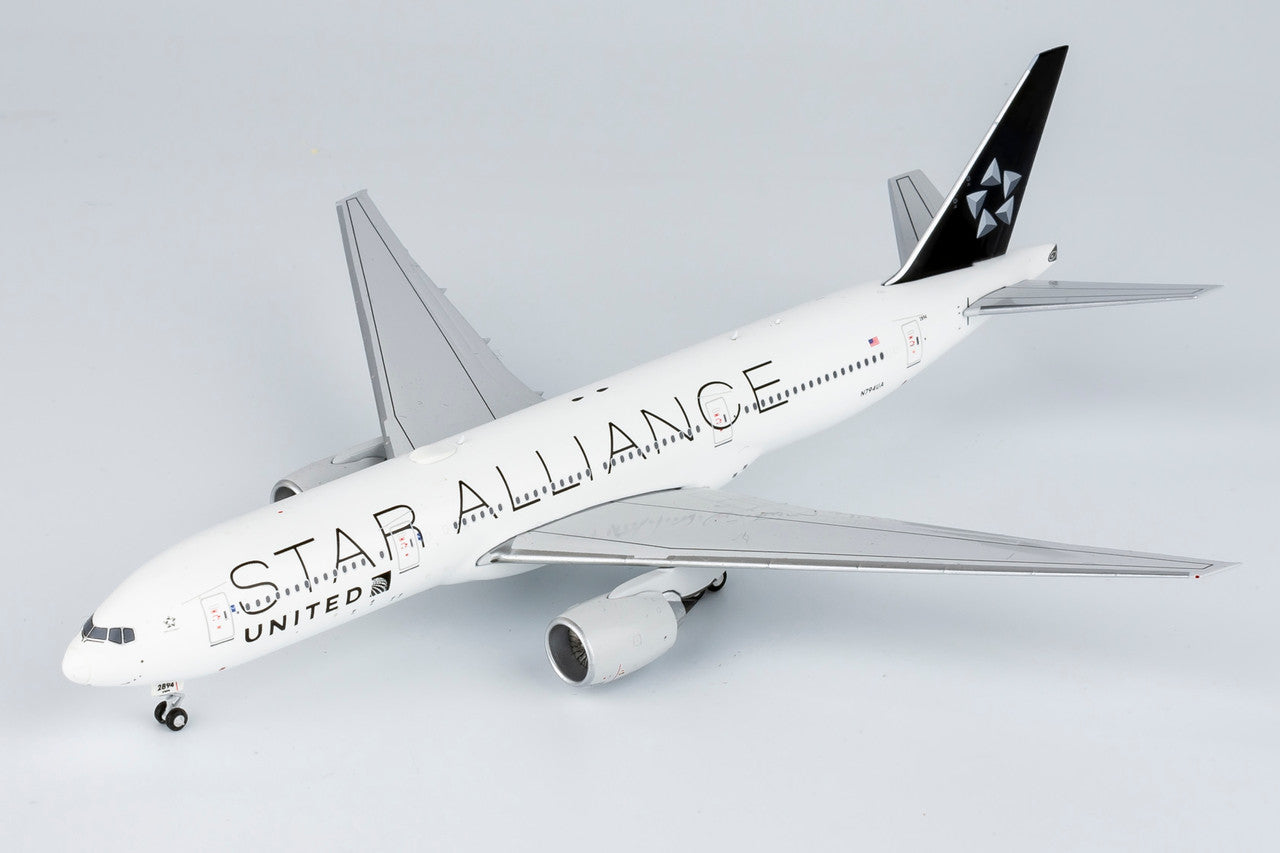 全日空商事 STAR ALLIANCE Boeing 777-200 1/400 全日空商事 STAR