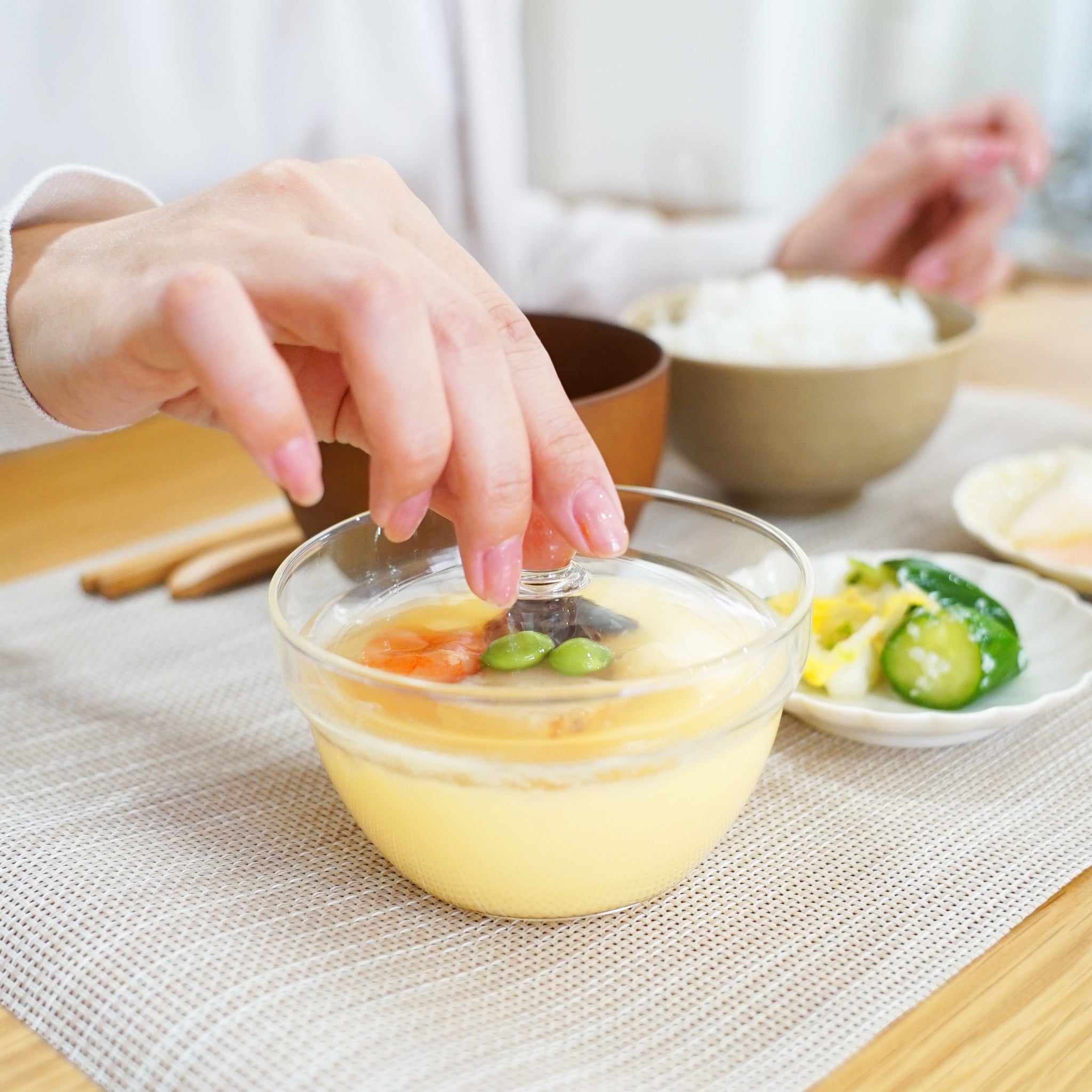 ガラスのレンジ小鉢 2個セット – HARIO NETSHOP