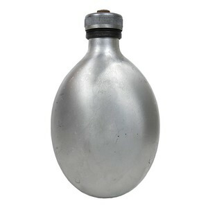 楽天市場】ポーランド軍放出品 水筒 キャンティーン アルミ製 カバー