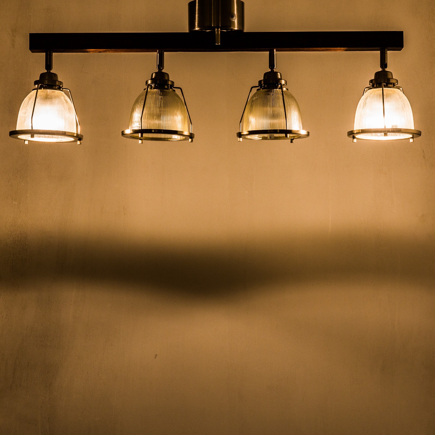 ダイナー 4 | ハモサ(HERMOSA) | リグナ通常品 | おしゃれな家具通販