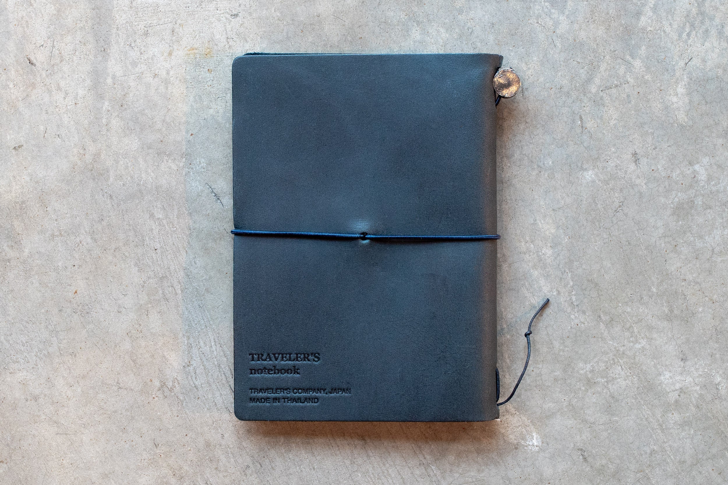 Traveler's Notebook Starter Set, Passport Size, Blue – St. Louis