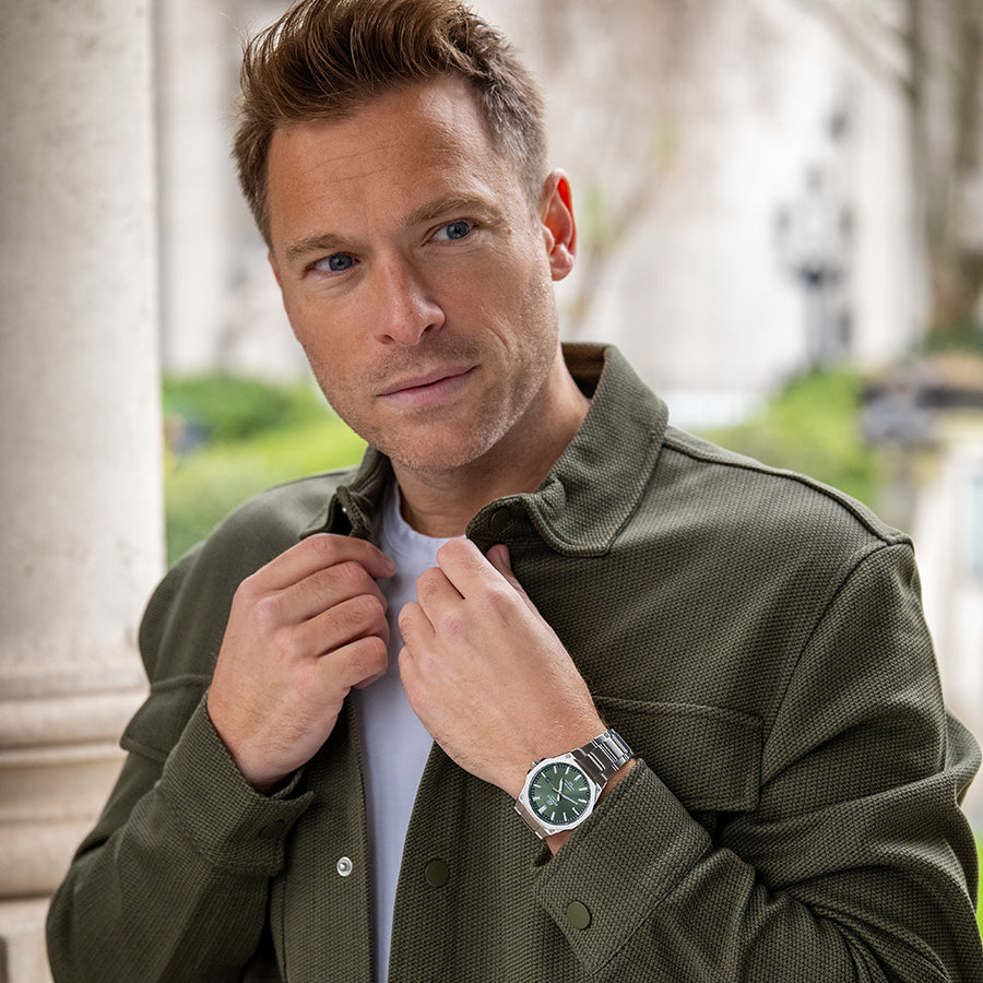 カシオ エディフィス スタンダード クオーツ 3針 EFR-S108DJ-3AJF