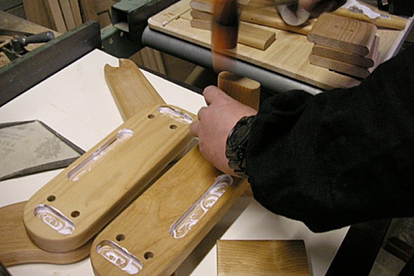 親子代々伝わる木馬 飛鳥の木馬 木のおもちゃ飛鳥工房 : 大川家具 MOKU