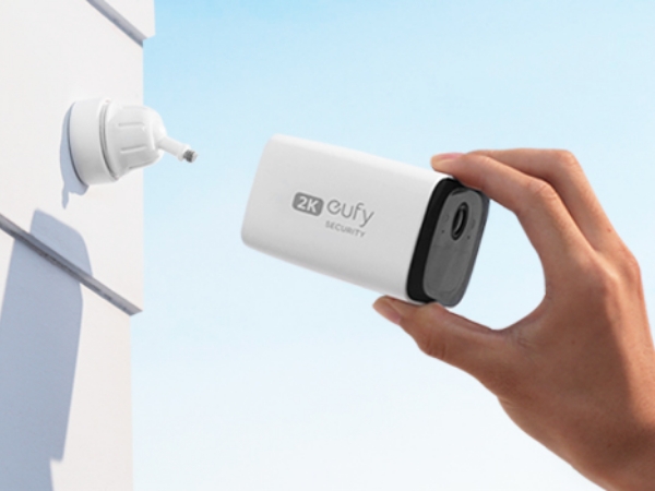 Anker（アンカー） Anker Eufy Security SoloCam C210(屋外カメラ