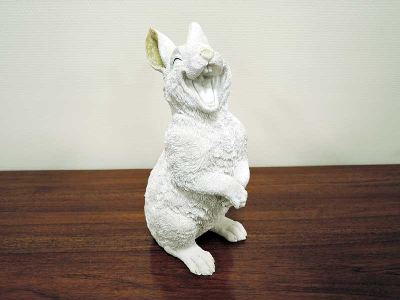 うさぎ 兔 置物 スマイルラビット おしゃれ かわいい クラックアップ