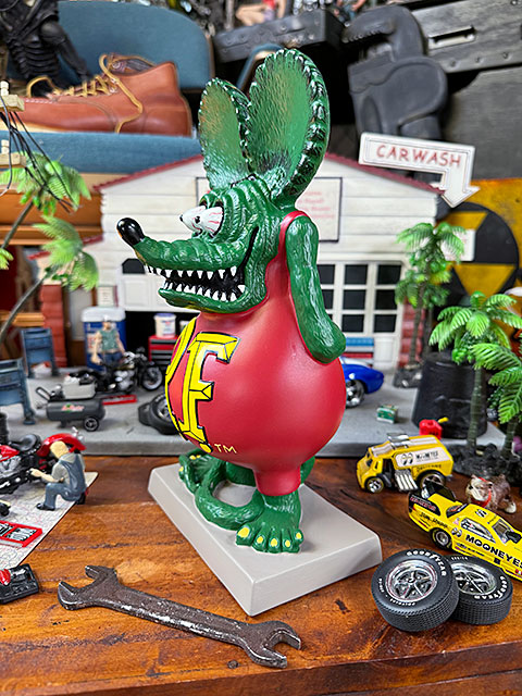 SALE☆ラットフィンク フィギュア☆濃グリーン＆ワインレッド☆ラット