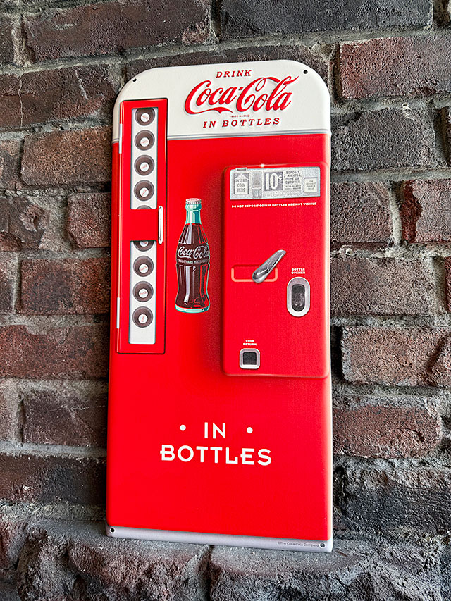 Coca Cola（コカコーラ） 自動販売機型 エンボスティンサイン