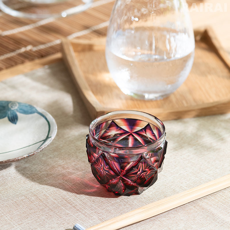 未使用 薩摩切子ガラス 共箱 送料込み250525 未使用 薩摩切子ガラス 共