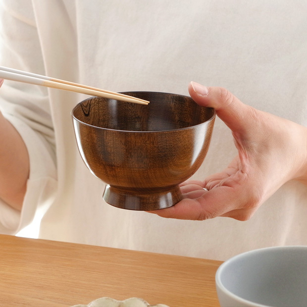 すり鉢のデザイン漆塗りふたつき椀10客です