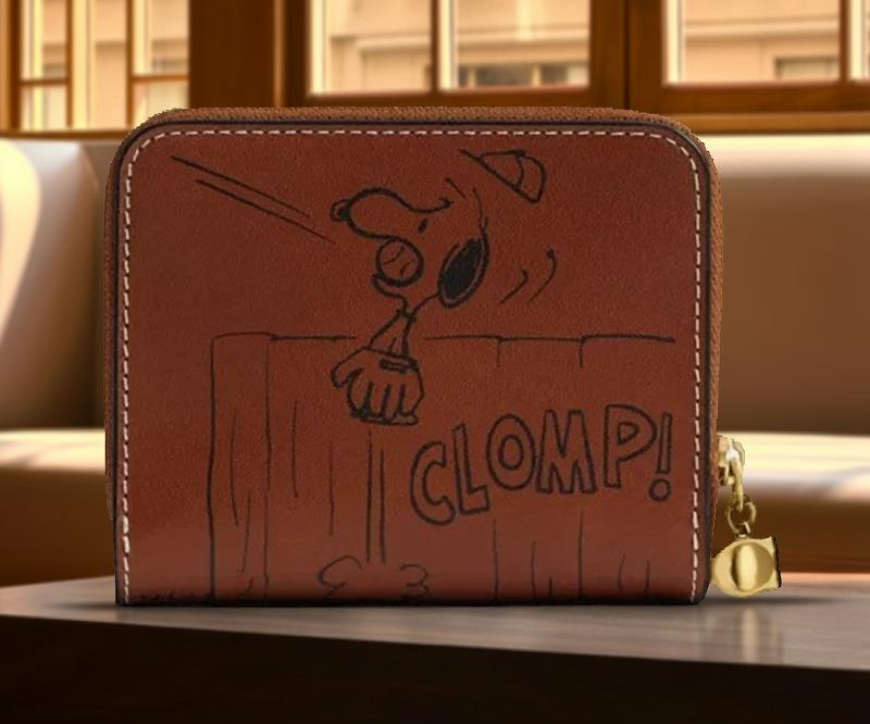 COACH X PEANUTS スヌーピー 二つ折り 財布 公式】コーチアウトレット