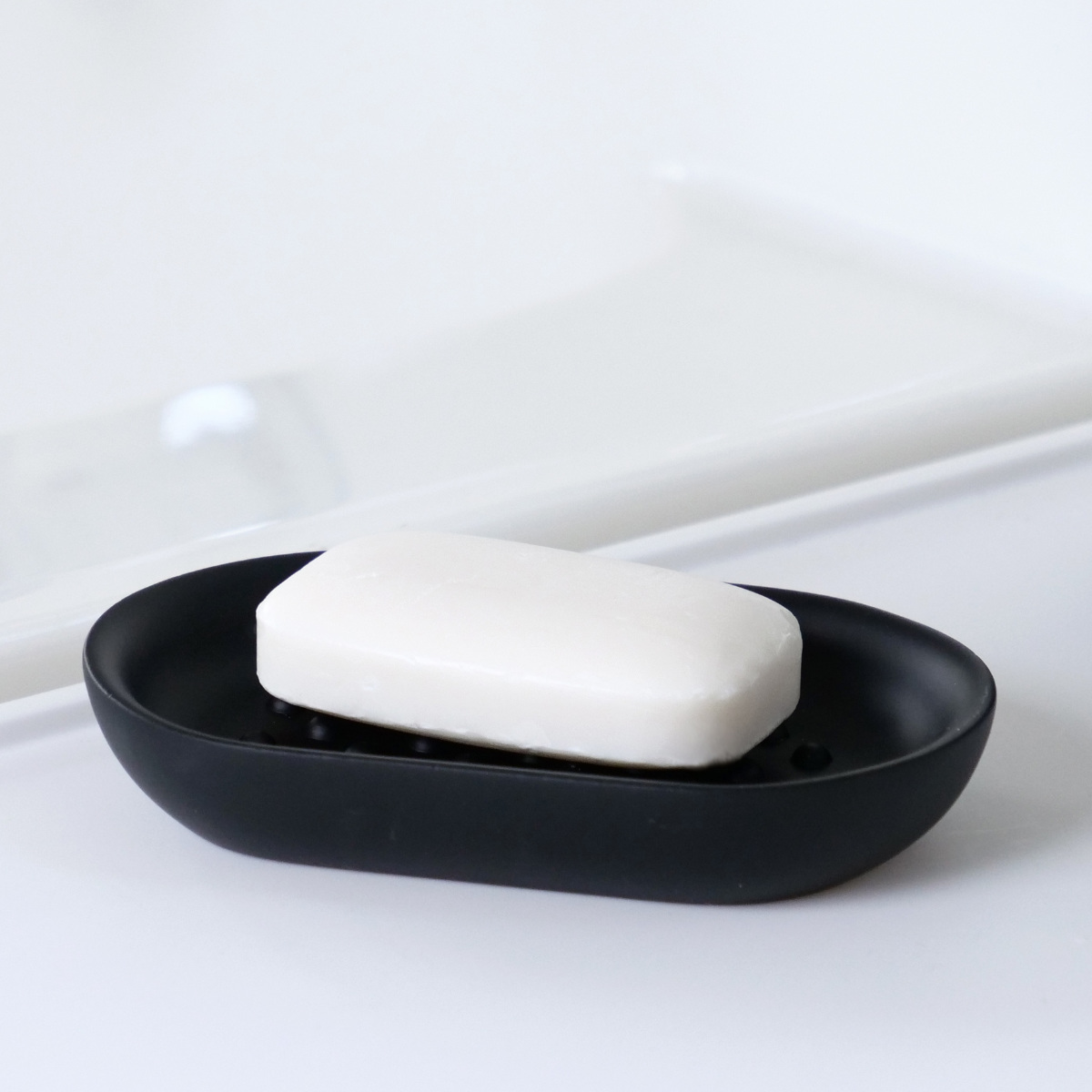 Umbra（アンブラ） ソープディッシュ ジュニップ オーバル 石鹸皿