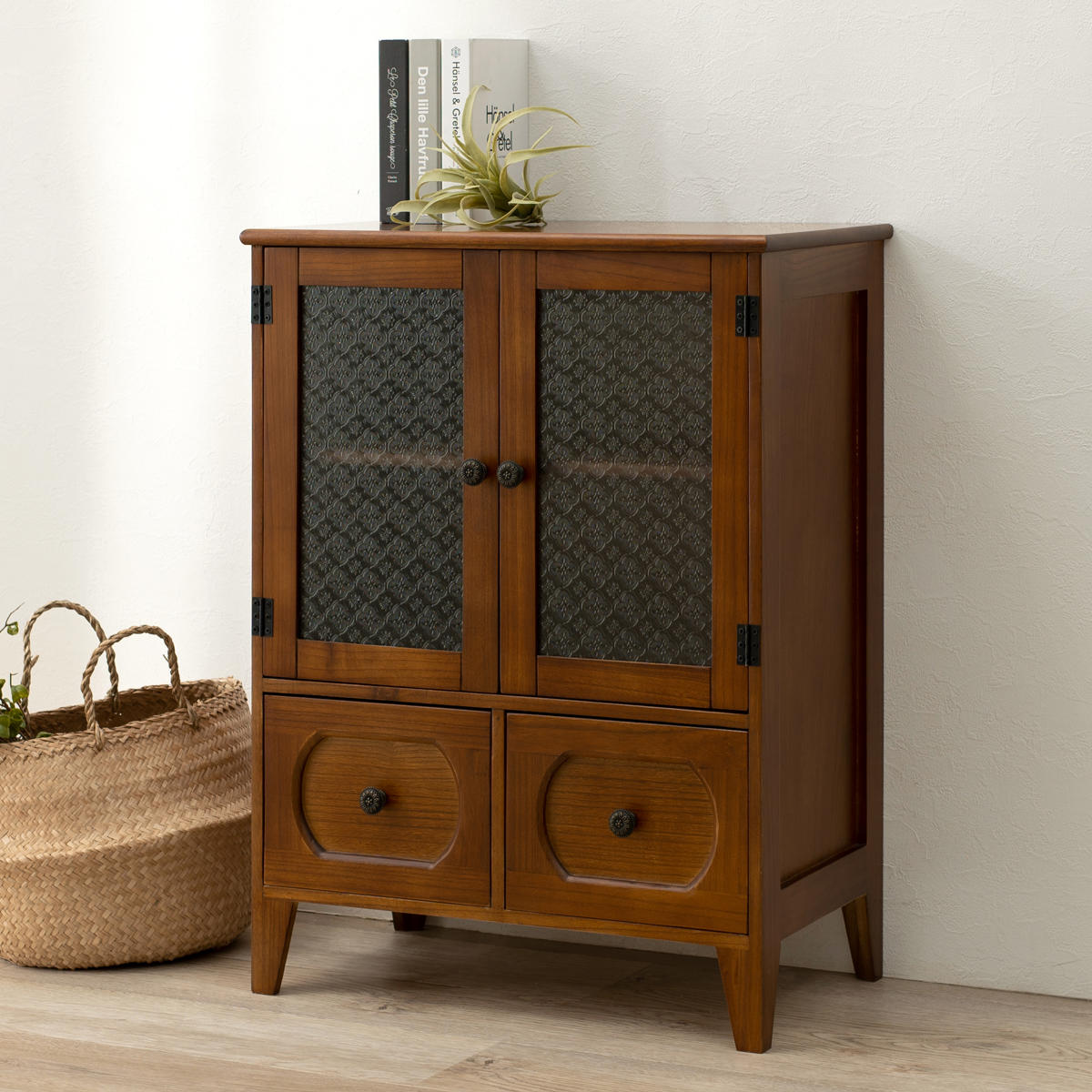 HAGiHARA（萩原） キャビネット アンティーク調 桐製 ガラス扉 幅60cm