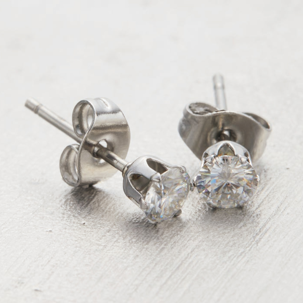 ピアス レディース 両耳用 日本製 サージカルステンレス製