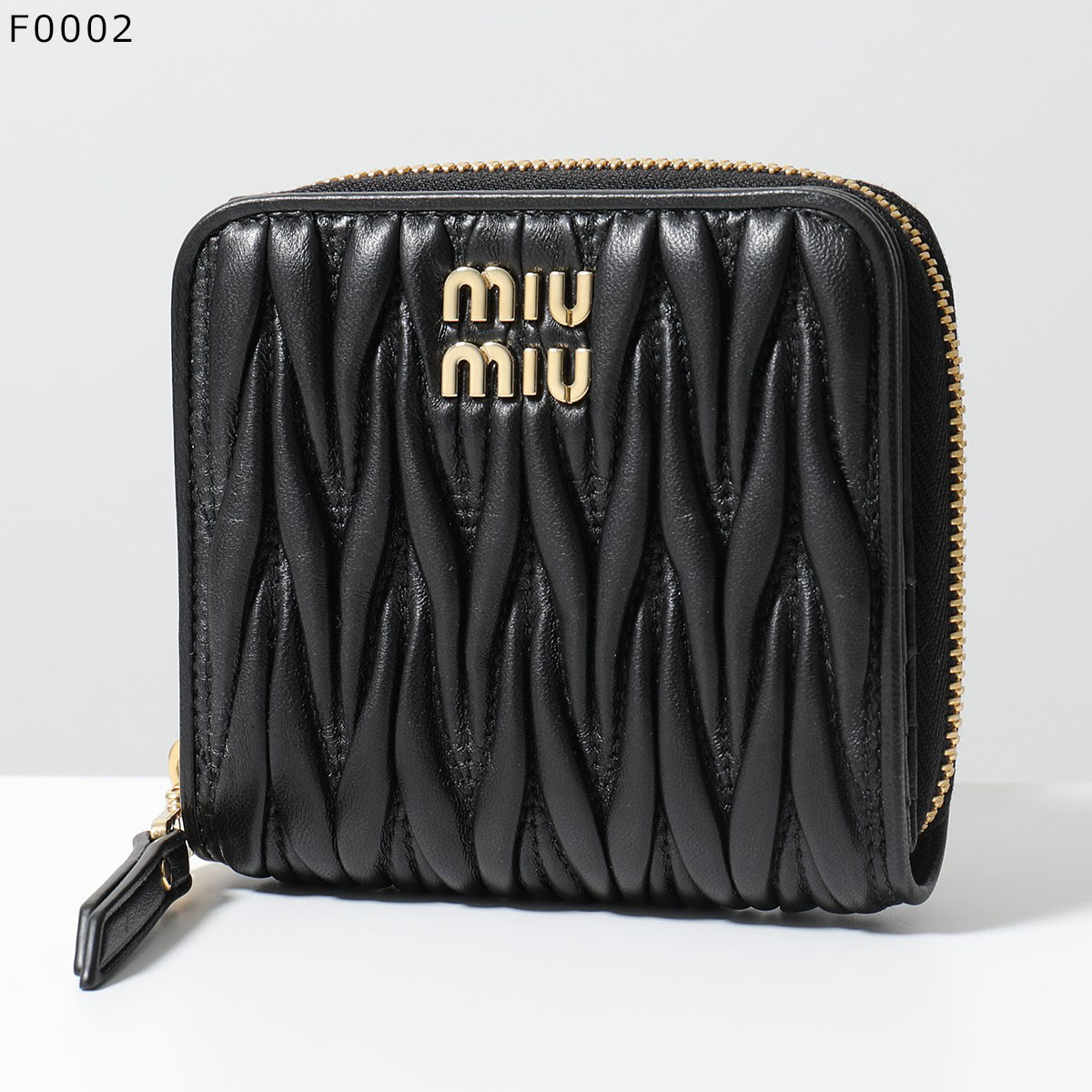 miu miu（ミュウミュウ） 二つ折り財布 MATELASSE マテラッセ 5ML522