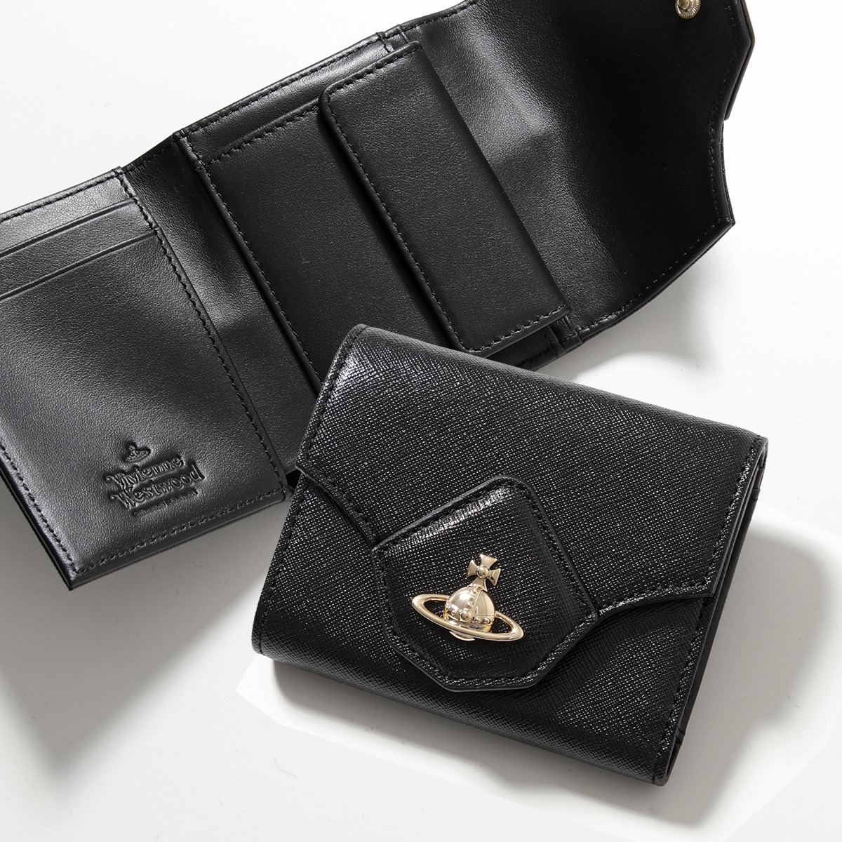 Vivienne Westwood（ヴィヴィアンウエストウッド） 三つ折り財布