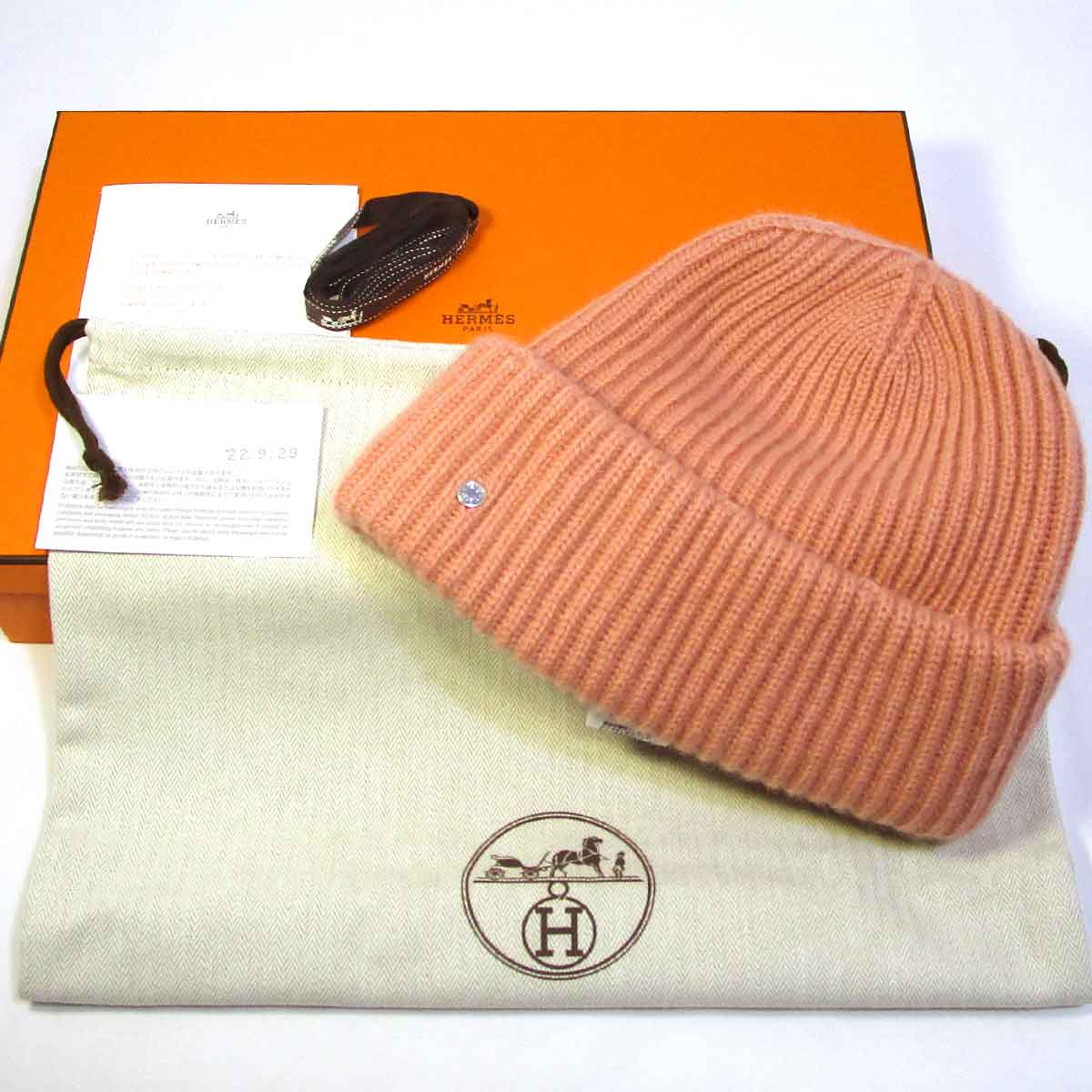❤未使用品❤セリエボタンつきニット帽 ベージュxSV金具 エルメス S