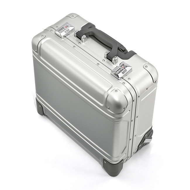 ZERO HALLIBURTON（ゼロハリバートン） 最大51% 2/11限定 スーツケース