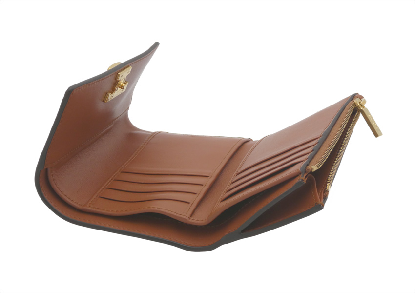 TOD'S（トッズ） TOD'S T タイムレス レザー ウォレット