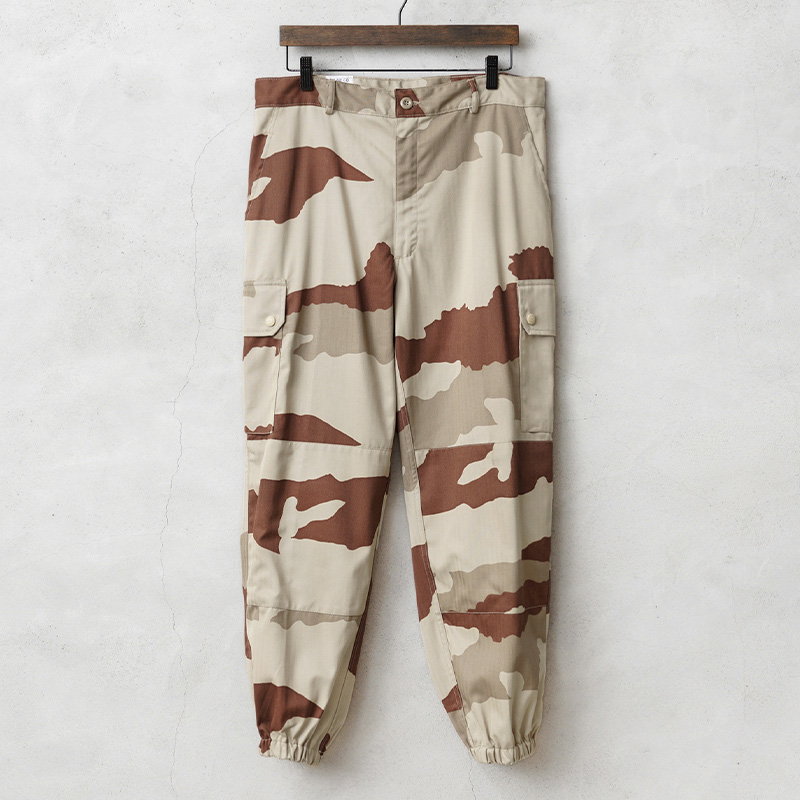 MILITARY（ミリタリー） 実物 新品 デッドストック フランス軍 F-2