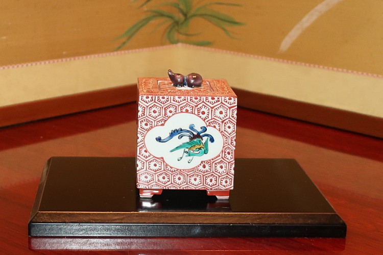 九谷焼 茶道具 香炉 古九谷風赤絵小紋 長谷川紀代作 : ZAZU&CO. - 通販