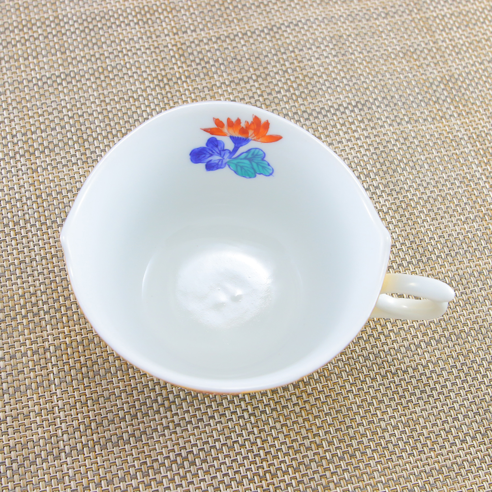 ティーカップ 有田焼 古伊万里 伝統工芸士 江口天童作 金彩菊絵