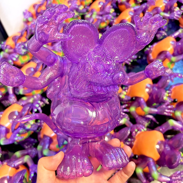 BlackBook Toyから昨年12月以来となる「Asura Rat Fink」新色登場