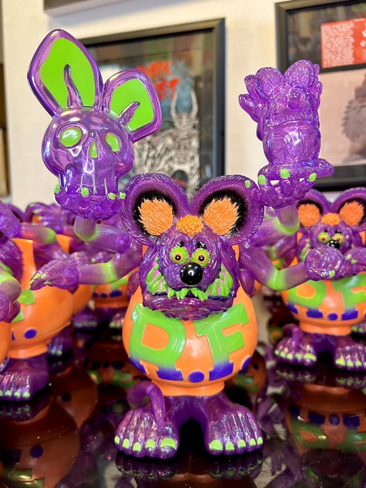 BlackBook Toyから昨年12月以来となる「Asura Rat Fink」新色登場
