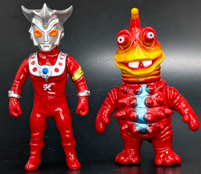 円谷プロ ミニソフビ 怪獣倉庫シリーズ max toy ウルトラマンレオ