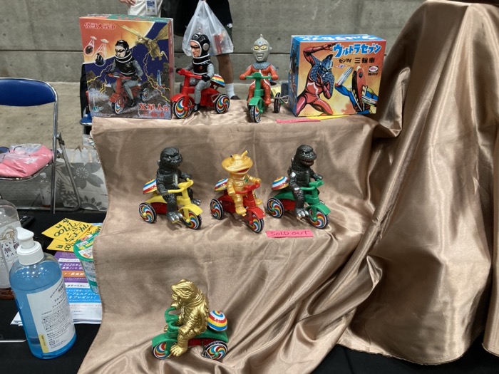 かつてない猛暑の中、造形の祭典「ワンダーフェスティバル2025[夏]」へ