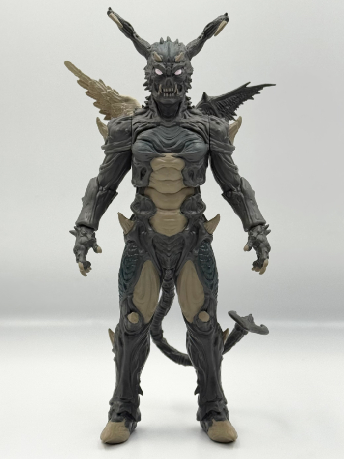 牙狼＜GARO＞』20周年記念！ 「素体ホラー（スーツ Ver.）」がORIENTAL