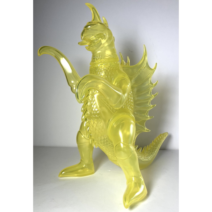 マルサンから「ガイガン450クリア成型Ver.」がハンズ渋谷店へ飛来