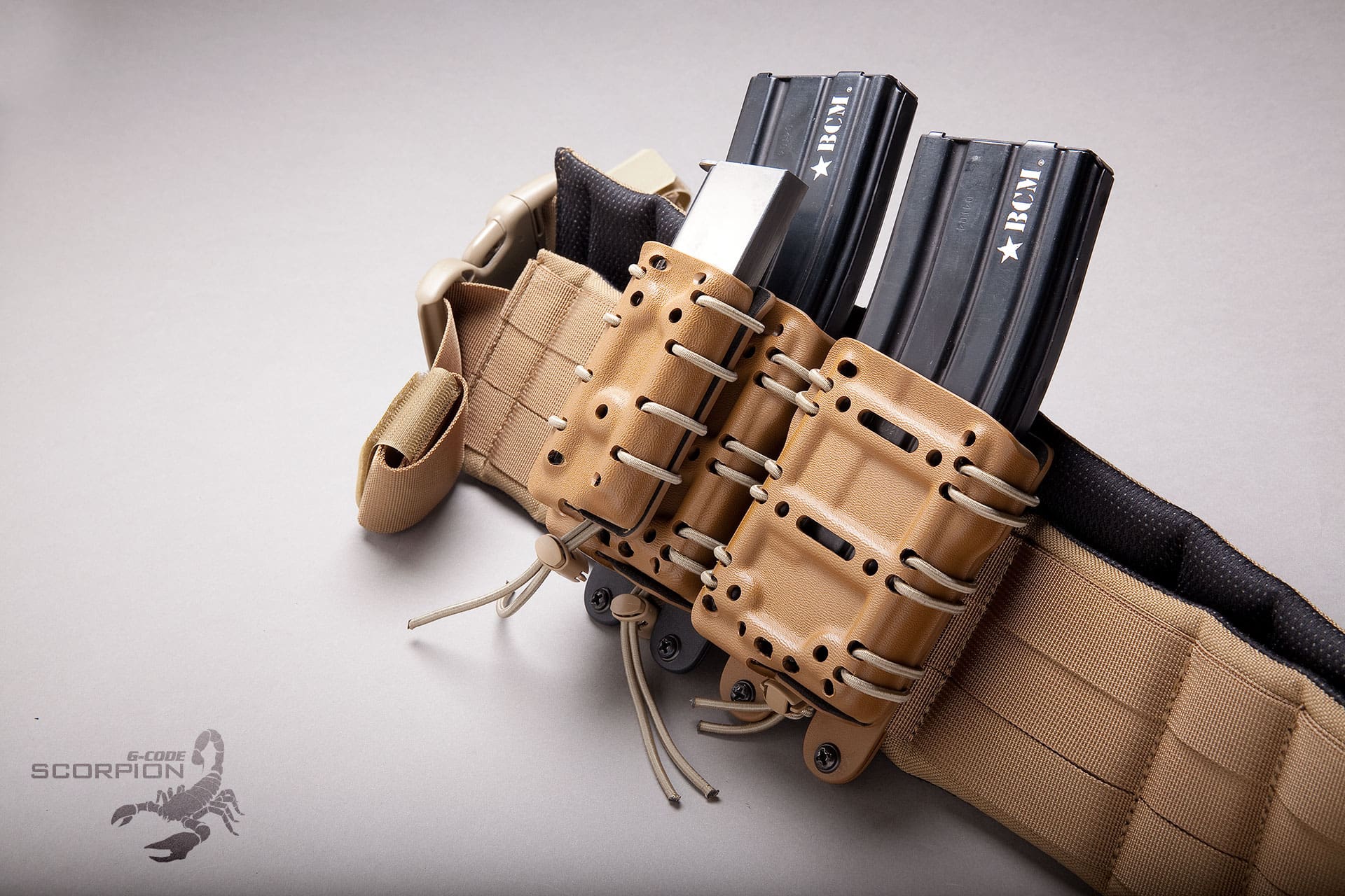 米軍実物放出品UNITEDJOIN.FORCISAPECS.ScorpIon. Million!