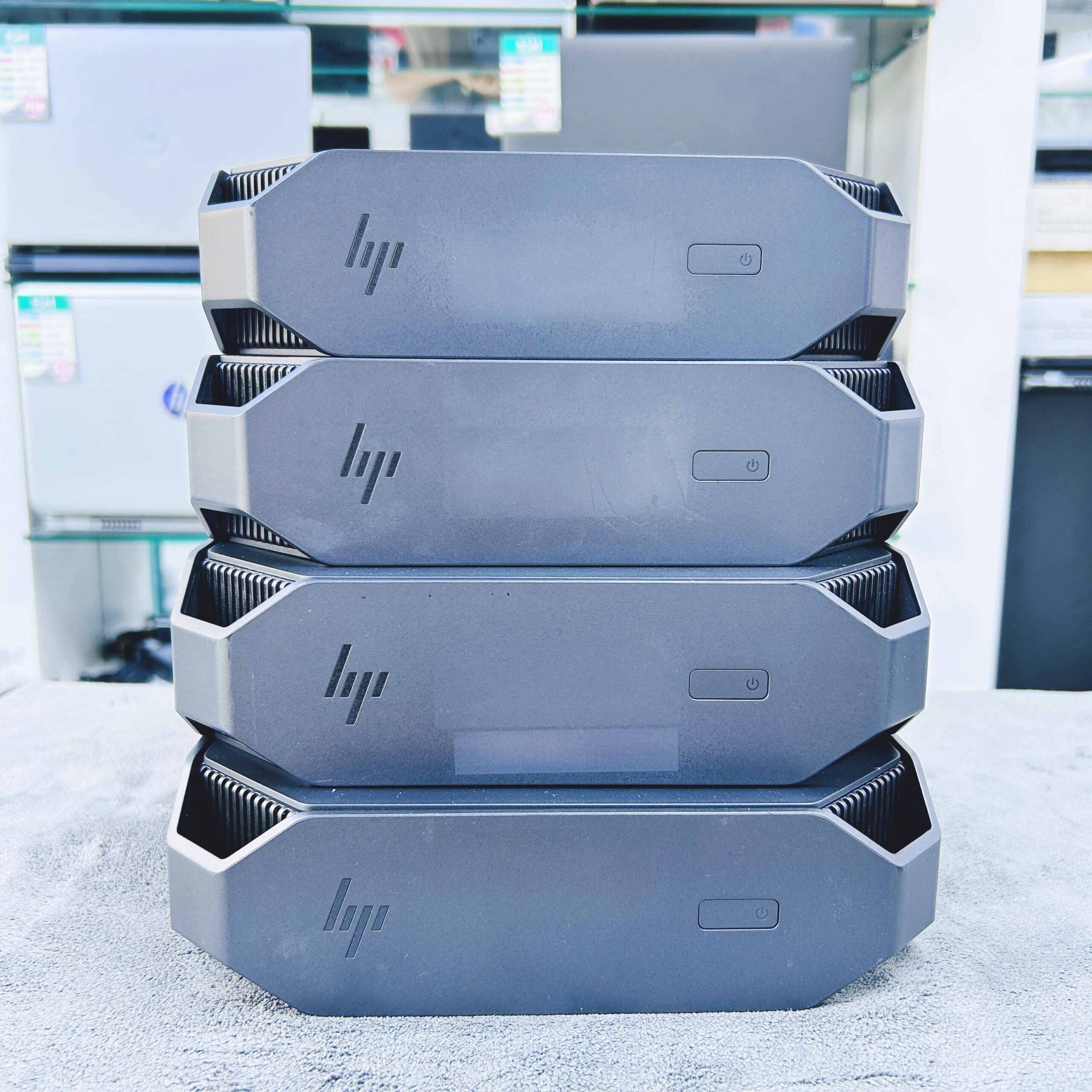 ミニPC HP Z2Mini G4 /Xeon E-2104G/24GB/SSD256GB ミニPC HP Z2Mini