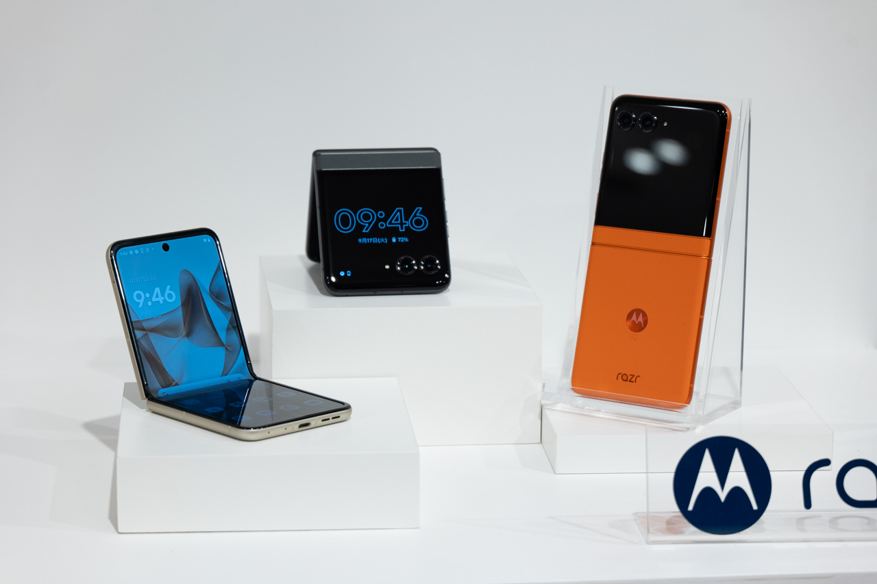 ソフトバンク、motorola razr 50sを発売へ。価格11万5200円 - すまほん!!