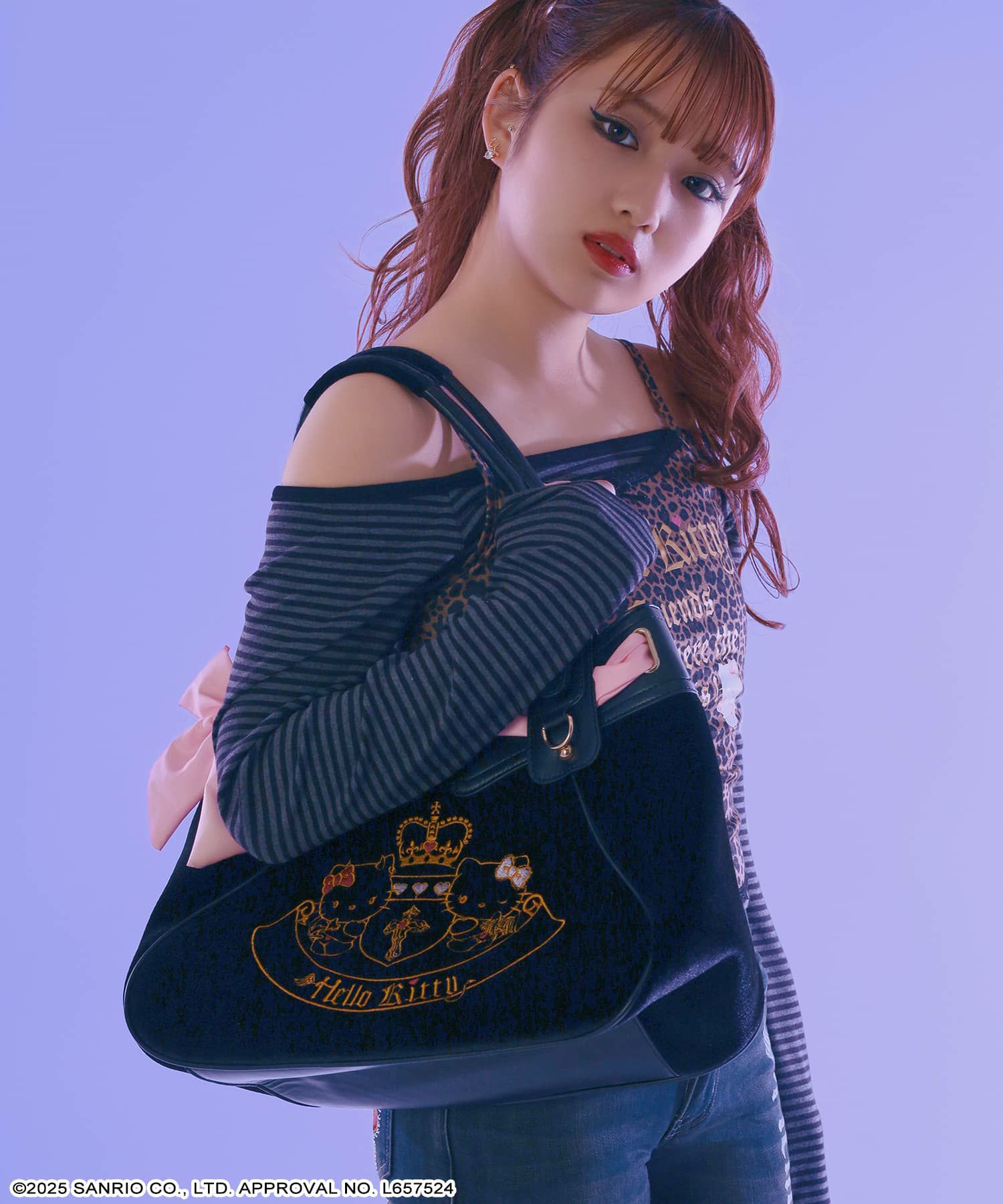 ハローキティ SPINNS 天使小悪魔シリーズ ベロアバッグ ボストンバッグ