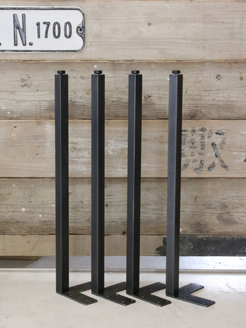 y8 ビス付 アイアンレッグ 角度付 太さ22ミリ 全長700ミリ y8 ビス付