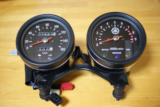 SR400 メーター SR400 純正メーター 中古 ヤマハ 純正 中古 バイク
