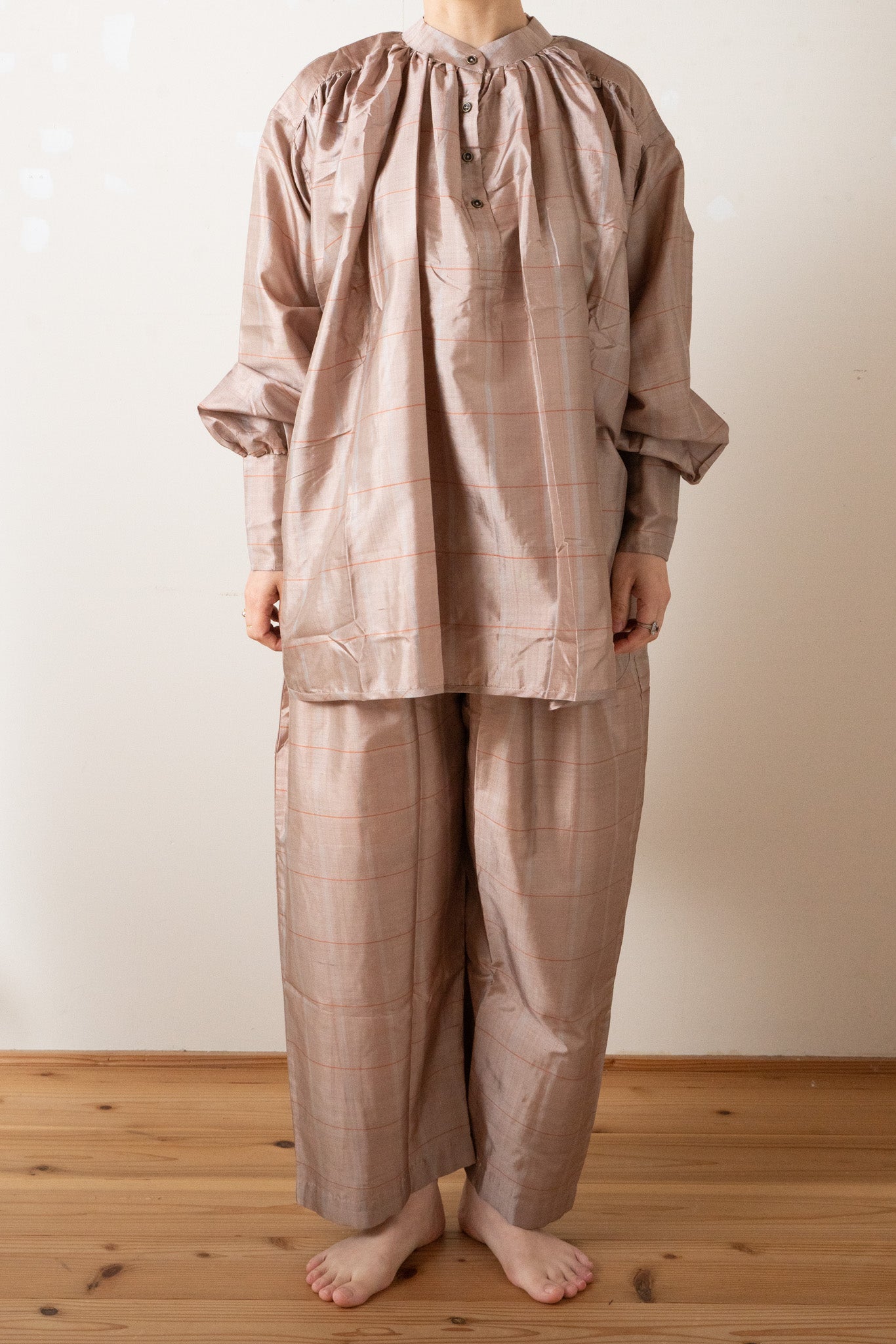 BUNON(ブノン) ワイドベルトパンツ – HEN.