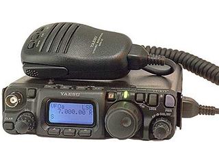 HFポータブルトランシーバー YAESU FT-817 (海外仕様) オマケいろいろ