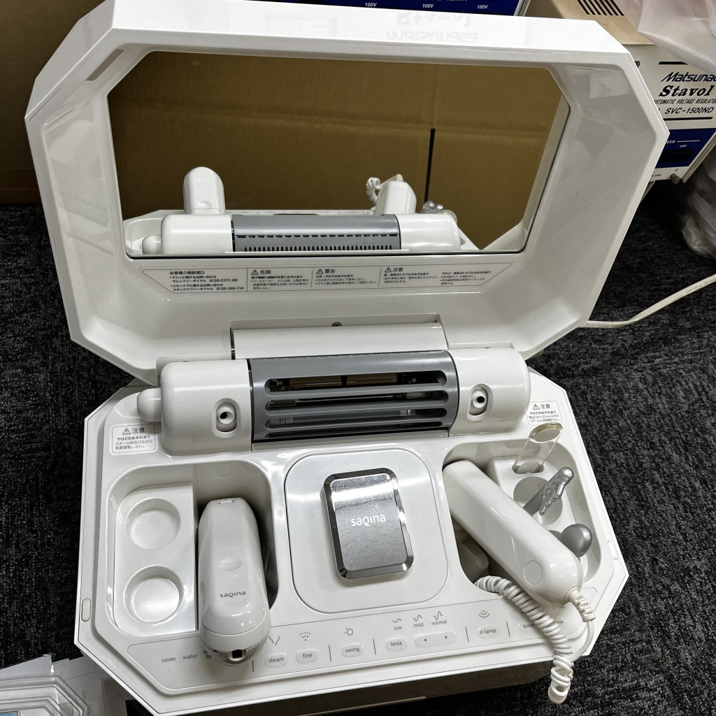 サキナ 美顔器 定価300000円
