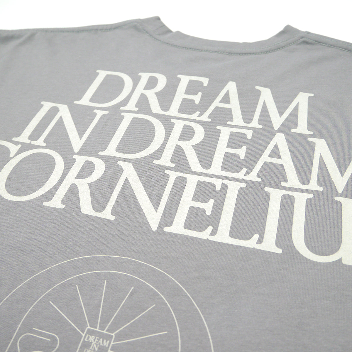 夢中夢 TOUR T-SHIRT (cement×white) – ワーナーミュージック・ストア