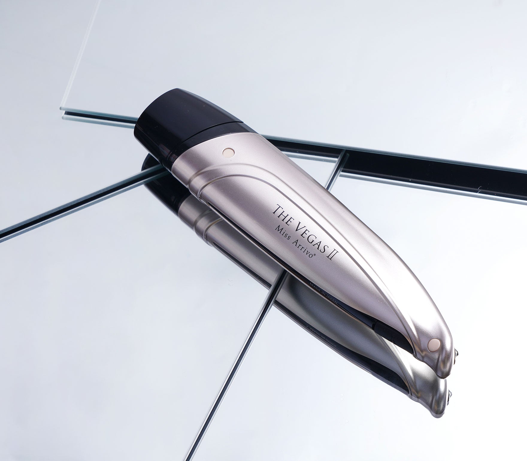 最高 小型美顔器THE VEGAS II Miss Arrivo ザベガスII ARTISTIC &CO