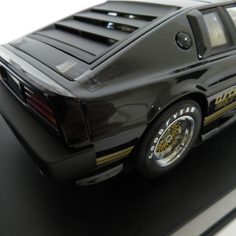 絶版未展示品 オートアート 1/18 ロータス エスプリ ターボ S2
