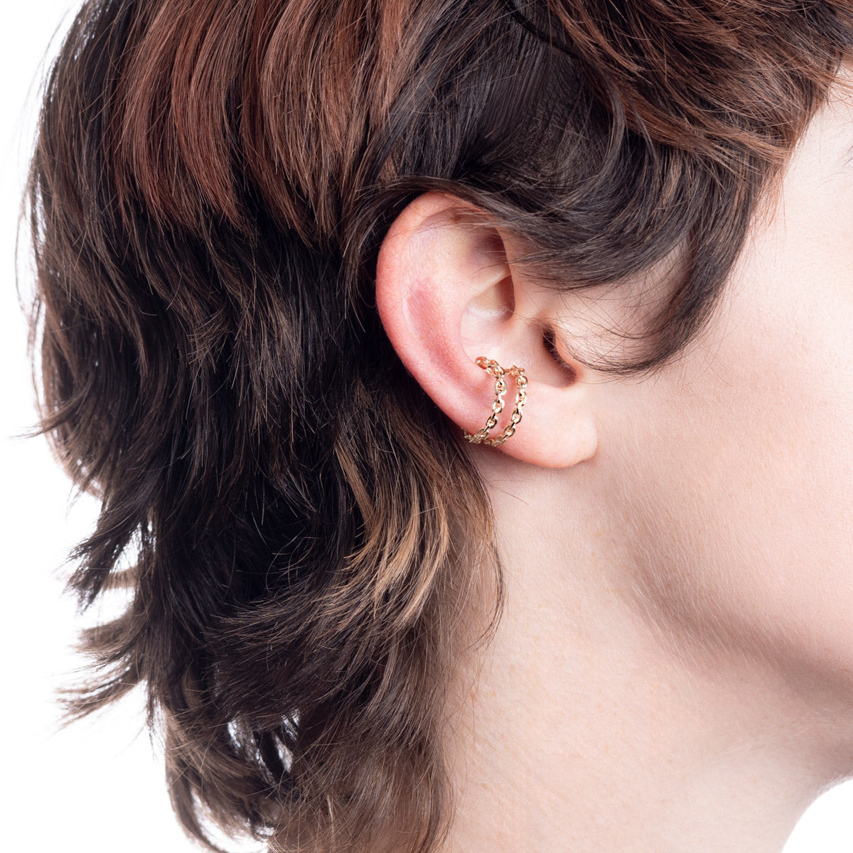 別注】januka × TOMORROWLAND 3シェルパールピアス 【公式通販】