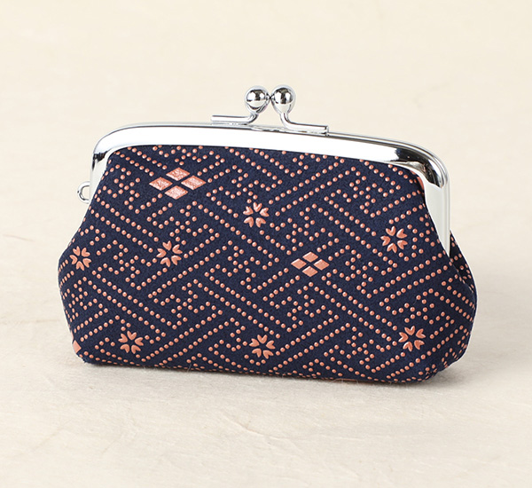 特集 :: 第39回池田屋甲州印傳フェア 好評開催中！