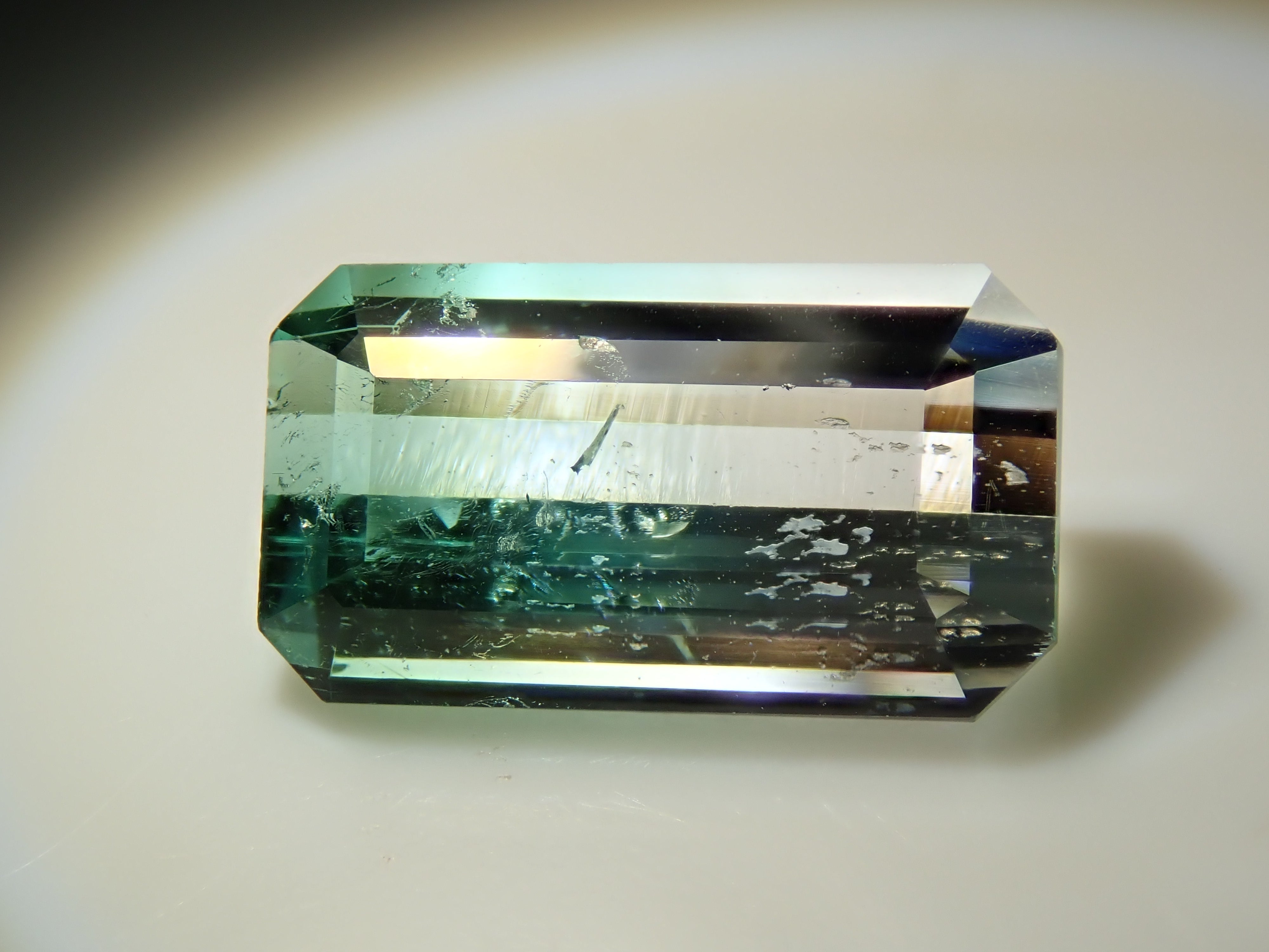 えむえすレインボー入り☆アフガニスタン産バイカラートルマリン